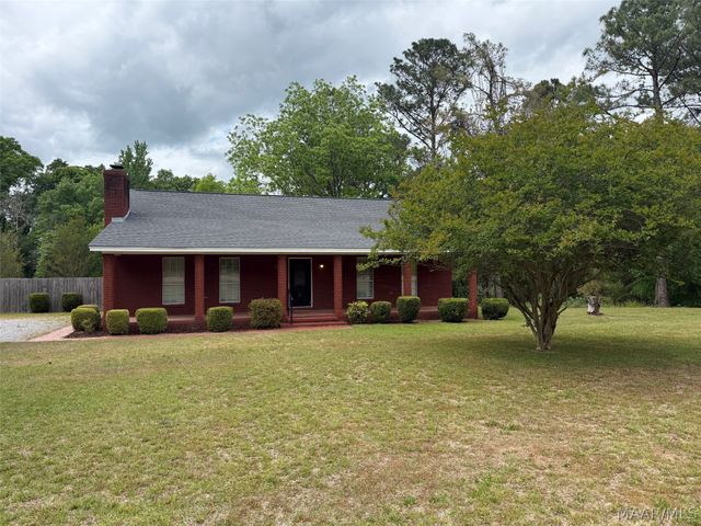 2207 County Road 85 ., Deatsville, AL 36022