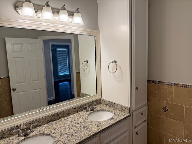 2207 County Road 85 ., Deatsville, AL 36022