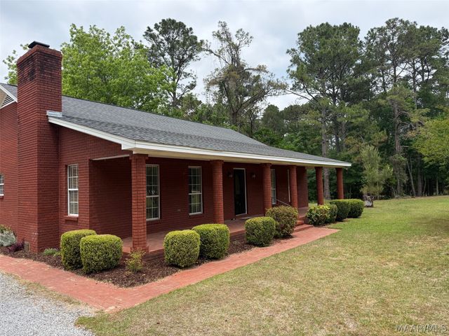 2207 County Road 85 ., Deatsville, AL 36022
