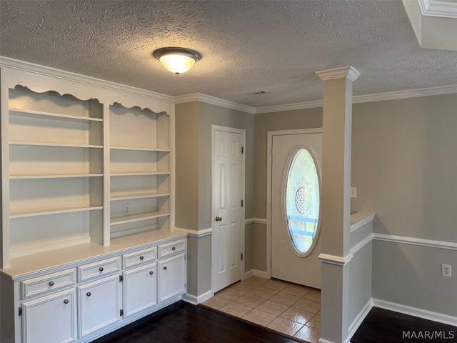 2207 County Road 85 ., Deatsville, AL 36022
