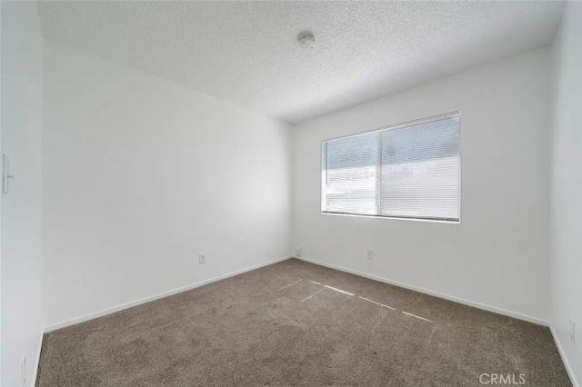 1909 N Summit, Pasadena, CA 91103