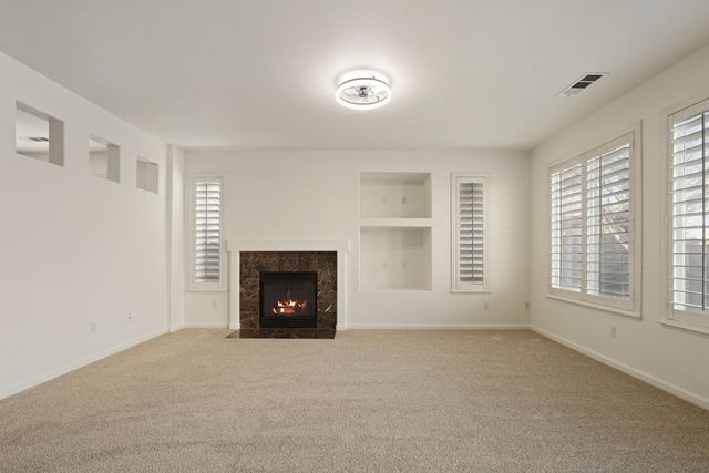 2651 Donner Trl, Riverbank, CA 95367