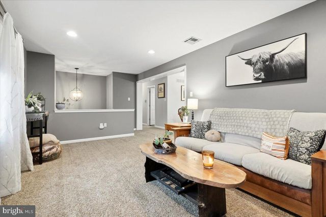 1228 SHEEPHILL RD, Pottstown, PA 19465