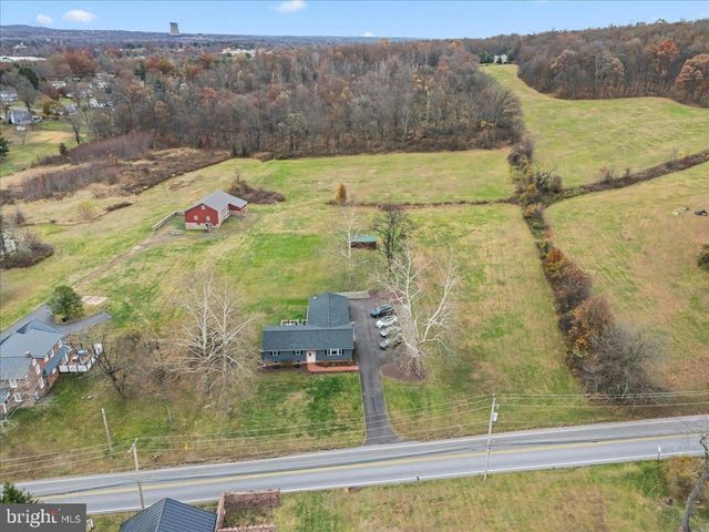 1228 SHEEPHILL RD, Pottstown, PA 19465