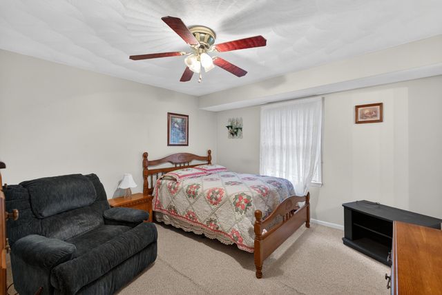 60 Little Mountain CIR, Rocky Mount, VA 24151