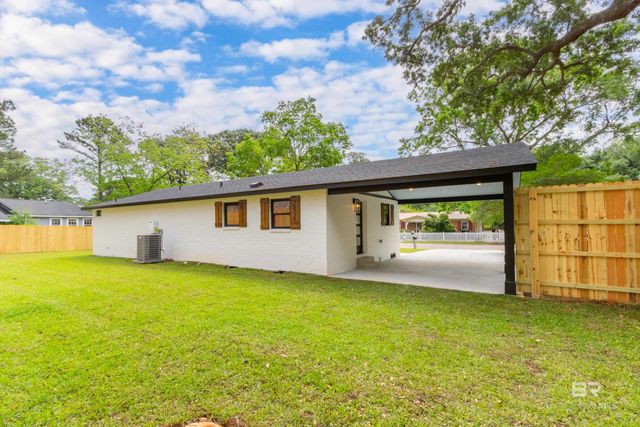 502 Horton Lane, Fairhope, AL 36532