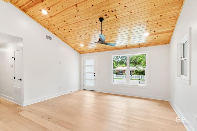 502 Horton Lane, Fairhope, AL 36532