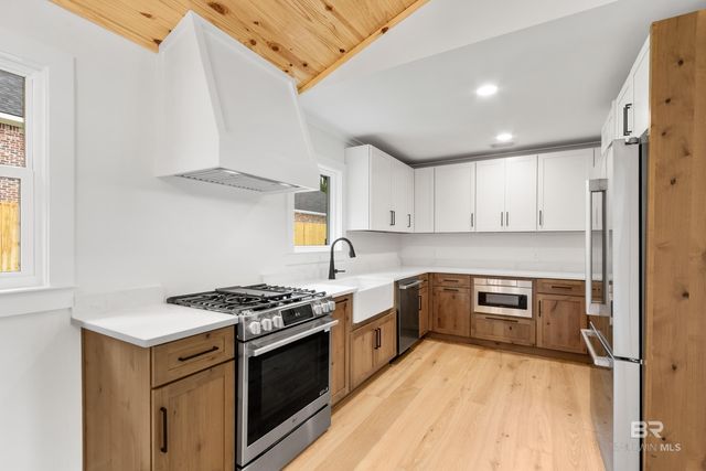 502 Horton Lane, Fairhope, AL 36532