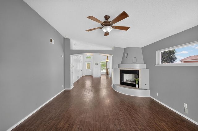 817 Frederico Boulevard, Rio Communities, NM 87002