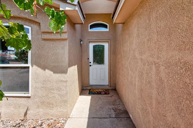 817 Frederico Boulevard, Rio Communities, NM 87002