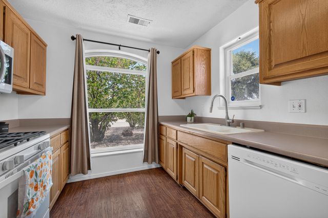 817 Frederico Boulevard, Rio Communities, NM 87002