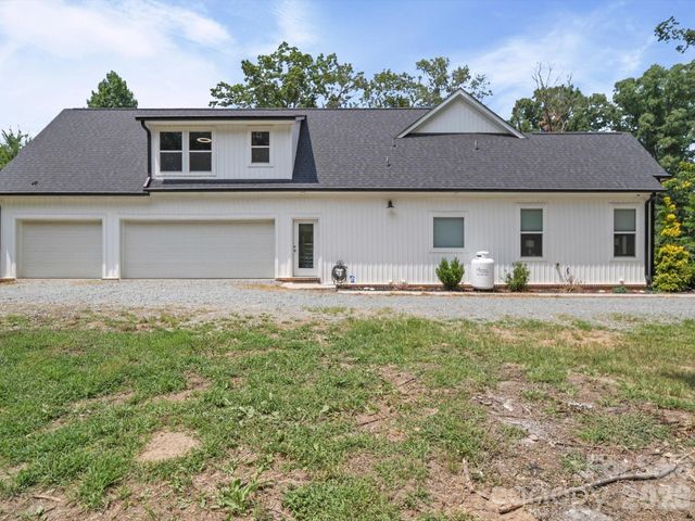 1421 Hamilton Crossroads Road, Marshville, NC 28103