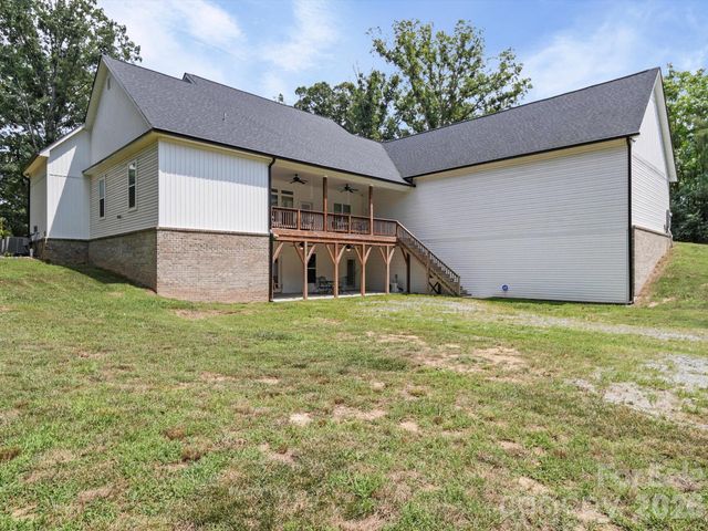1421 Hamilton Crossroads Road, Marshville, NC 28103