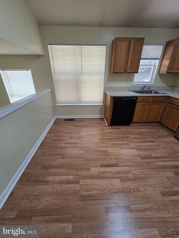 7910 MONARCH ST, White Plains, MD 20695