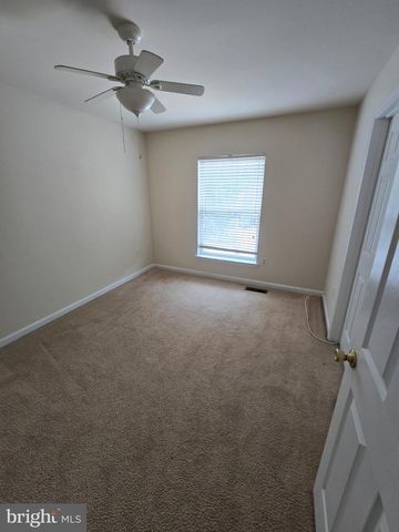 7910 MONARCH ST, White Plains, MD 20695