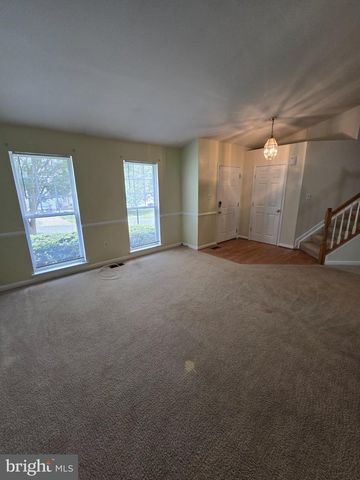 7910 MONARCH ST, White Plains, MD 20695