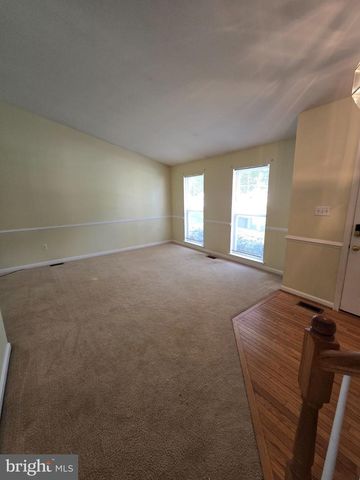 7910 MONARCH ST, White Plains, MD 20695