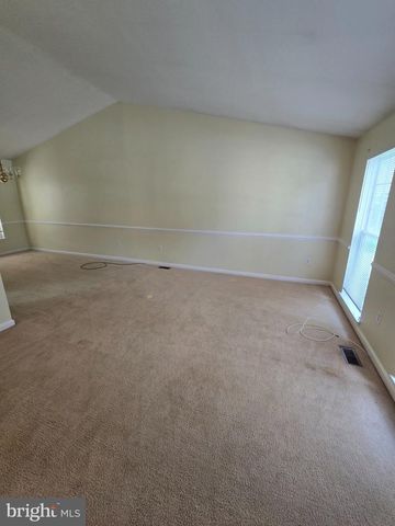 7910 MONARCH ST, White Plains, MD 20695