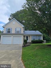 7910 MONARCH ST, White Plains, MD 20695