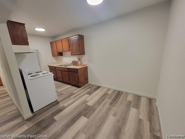 30468 Krauter Street 6, Garden City, MI 48135