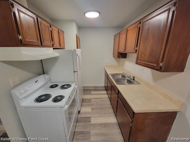 30468 Krauter Street 6, Garden City, MI 48135