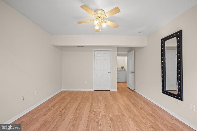 7 LOGAN DR, Cherry Hill, NJ 08034