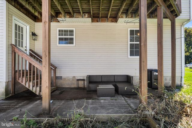 7 LOGAN DR, Cherry Hill, NJ 08034