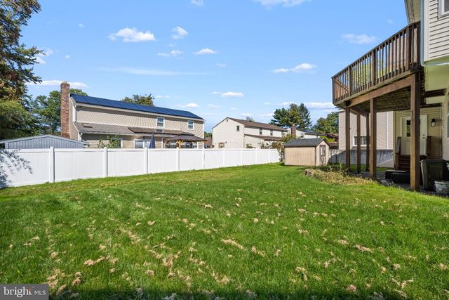 7 LOGAN DR, Cherry Hill, NJ 08034