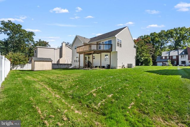 7 LOGAN DR, Cherry Hill, NJ 08034