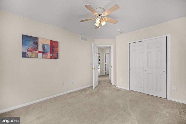 7 LOGAN DR, Cherry Hill, NJ 08034