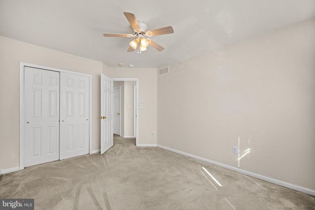 7 LOGAN DR, Cherry Hill, NJ 08034