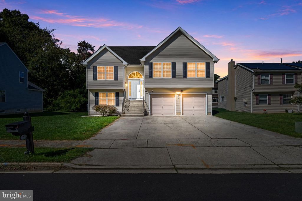 7 LOGAN DR, CHERRY HILL, NJ 08034 — photo 2