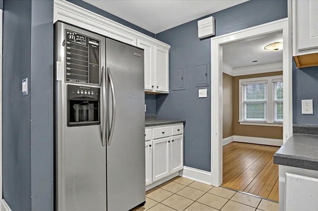 217 E Maryland Avenue, Royal Oak City, MI 48067