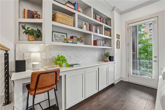 1700 Edgehill Manor Street NE, Atlanta, GA 30317