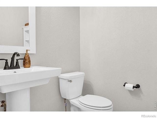 2096 Glean Drive, Windsor, CO 80550