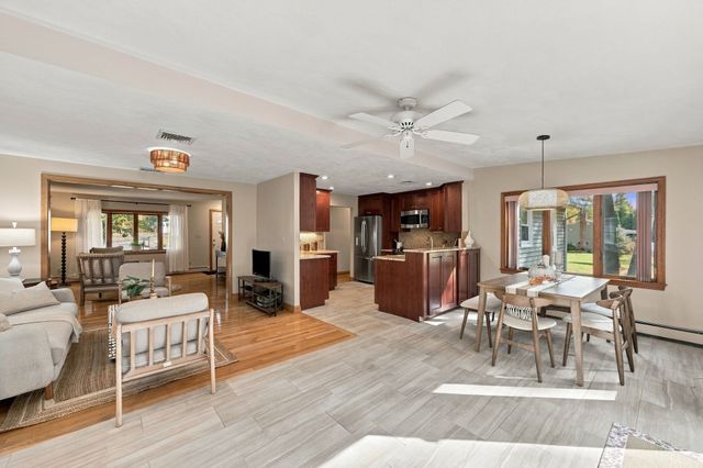 10 Overbrook Rd, Middleton, MA 01949