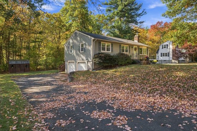 10 Overbrook Rd, Middleton, MA 01949