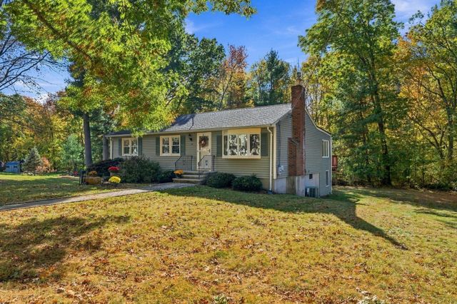 10 Overbrook Rd, Middleton, MA 01949
