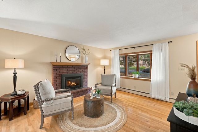 10 Overbrook Rd, Middleton, MA 01949