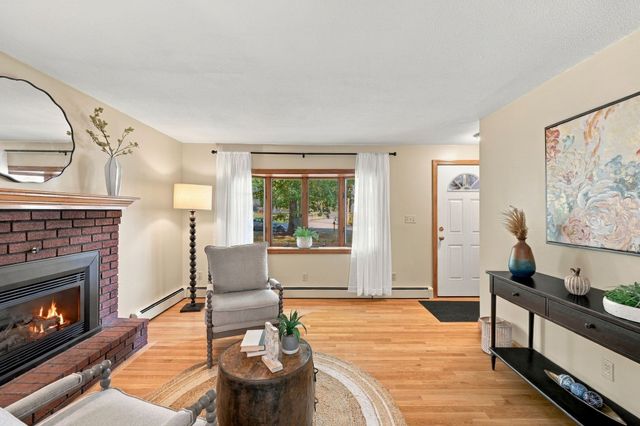 10 Overbrook Rd, Middleton, MA 01949