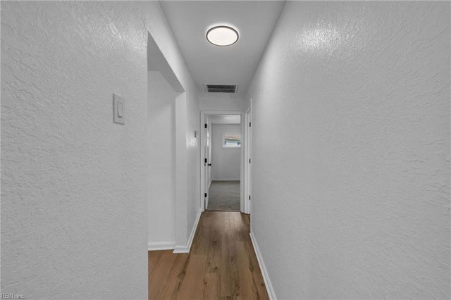 5023 Booker ST, Chesapeake, VA 23320