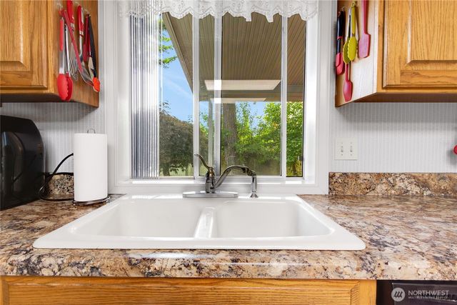 6314 75th Avenue Ct W, University Place, WA 98467