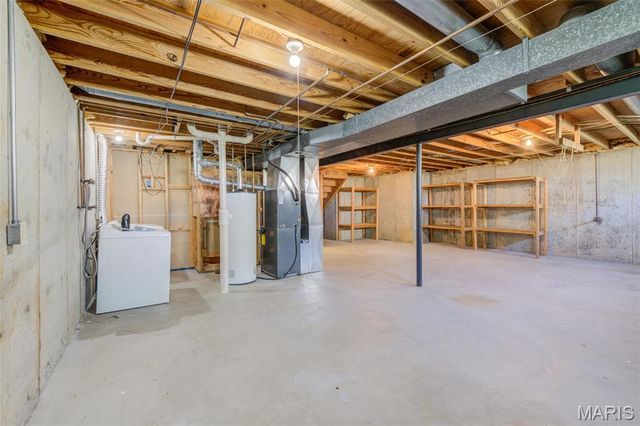 129 Del Oro Drive, St Peters, MO 63376
