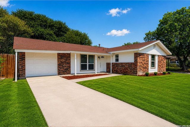 5714 BEAR LAKE DR, San Antonio, TX 78244