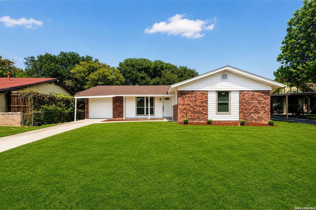 5714 BEAR LAKE DR, San Antonio, TX 78244