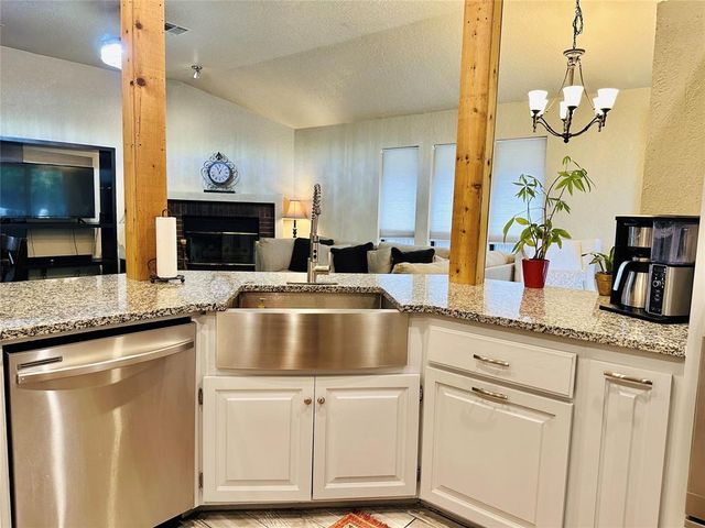 11445 Walters Avenue, Oklahoma City, OK 73162