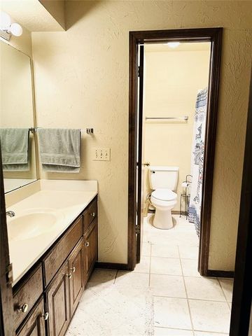 11445 Walters Avenue, Oklahoma City, OK 73162