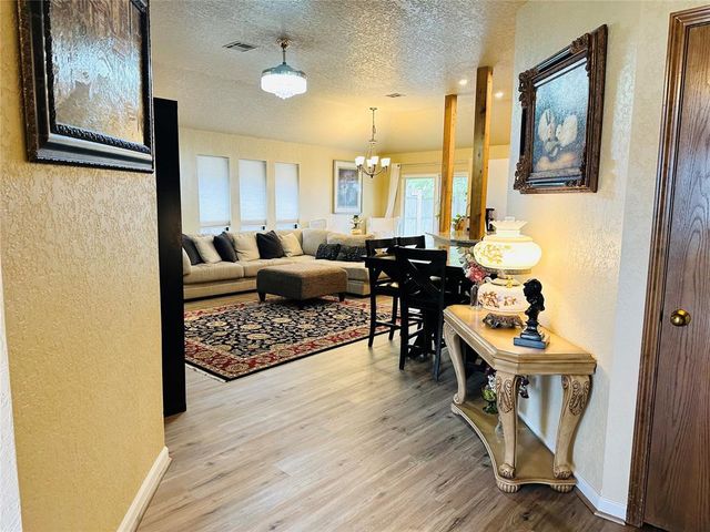 11445 Walters Avenue, Oklahoma City, OK 73162