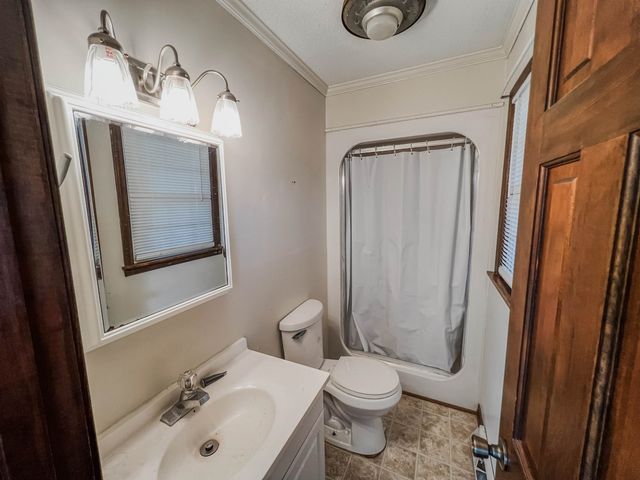 370 SERENITY DR, Savannah, TN 38372