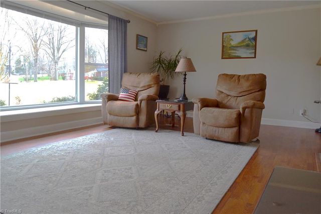 1930 Fairview Boulevard, Winston-salem, NC 27127